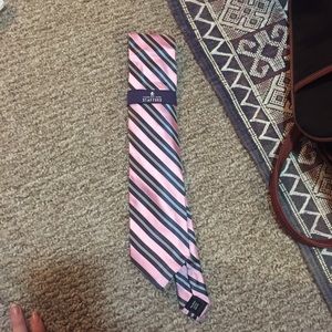 Men’s silk tie